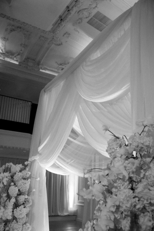 A Classic Wedding for Ali and Lee