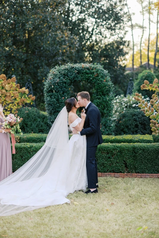 An Autumn Wedding for Caroline and Tyler