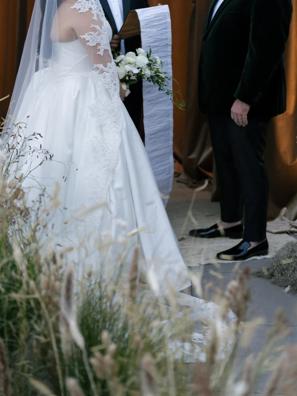 An Modern Wedding for Elizabeth and Matt