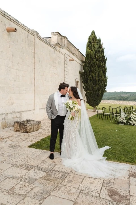 A Timeless Wedding for Eva and Taylor