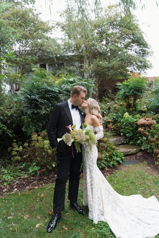 A Rainy Wedding for Jacquelyn and Jay