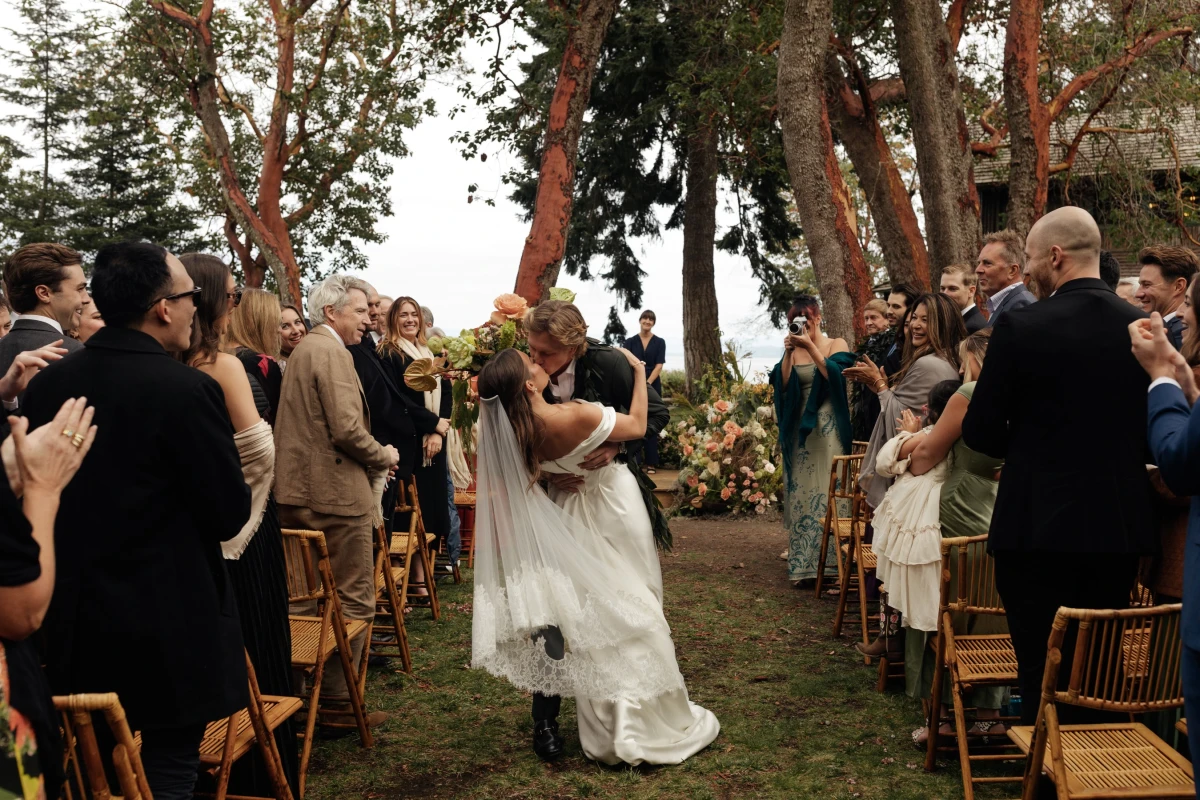 A Woodland Wedding for Jordan and Kai