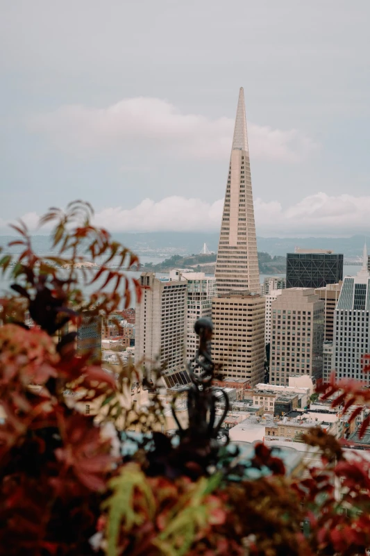 A Vintage Glam Wedding for Laura and Ted