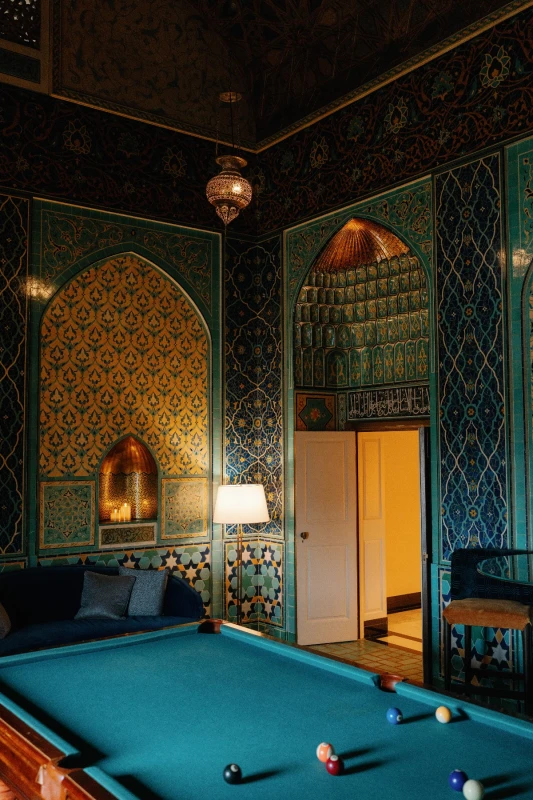 A Vintage Glam Wedding for Laura and Ted