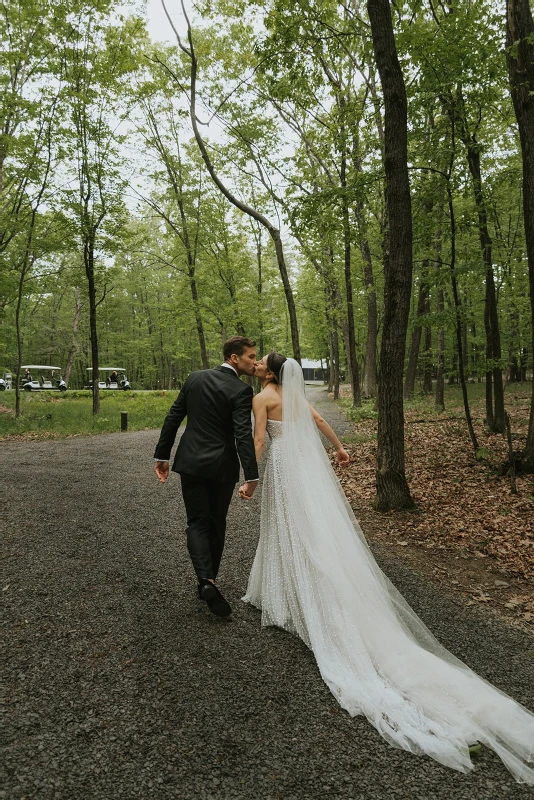 A Forest Wedding for Lindsey and Wesley