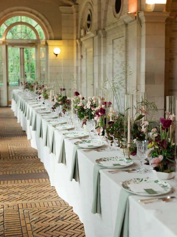 A Vintage Wedding for Rae and Eugen