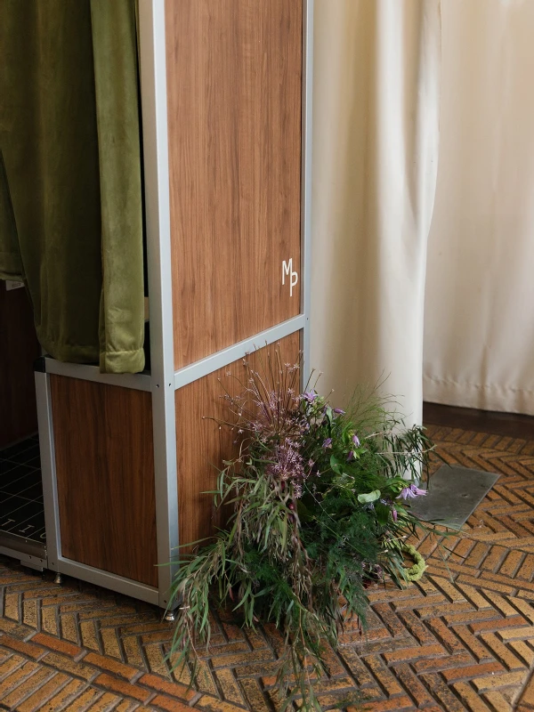 A Vintage Wedding for Rae and Eugen