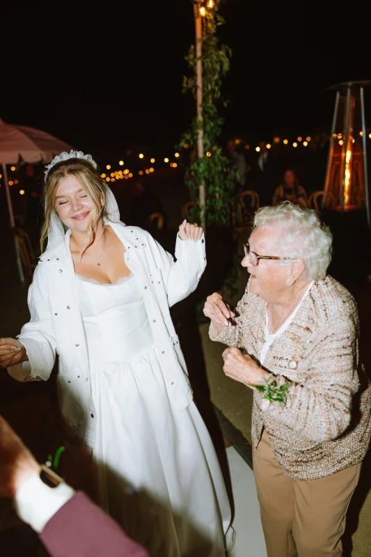 A Vineyard Wedding for Taylor and Brock