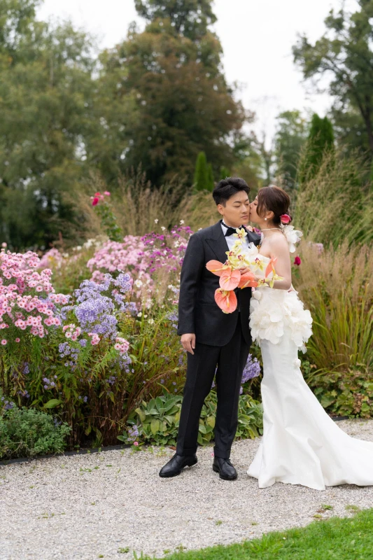 A Vibrant Wedding for Ting and Yuan