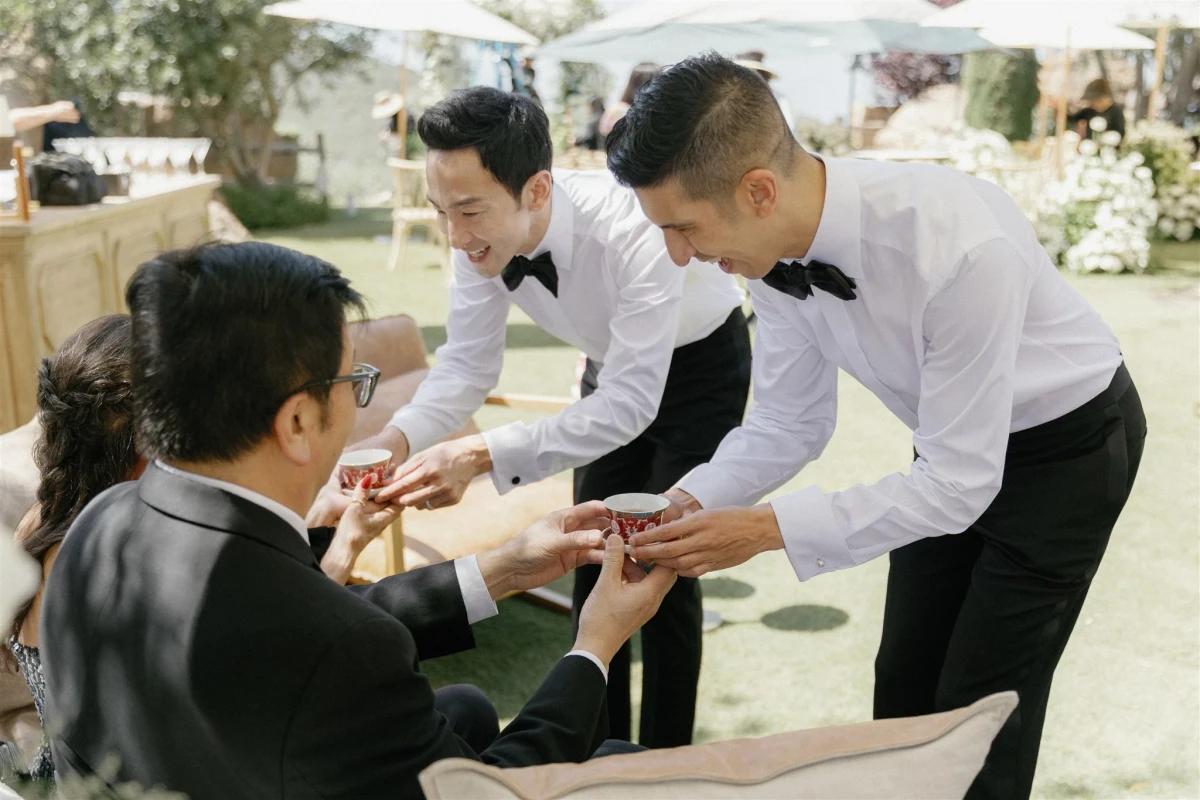 A Classic Wedding for Will and JC